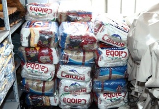 Defesa Civil recebe ajuda humanitária de 6 toneladas de alimentos