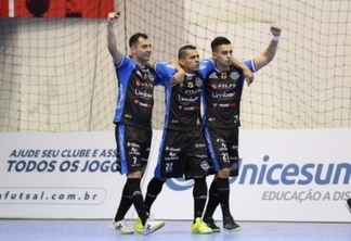 Pato Futsal e São José dos Pinhais se enfrentam pelo Estadual