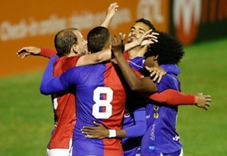 Tricolor comemora retorno das vitórias na Série B. Foto: Albari Rosa/Foto Digital