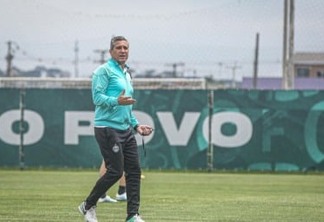Brasileiro: Coritiba anuncia saída do técnico Jorginho