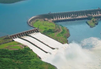 Após aviso de cortes, entidades preparam  dossiê para a Itaipu