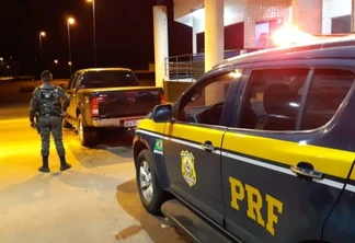 Operação Muralha em Guaíra apreende caminhonete roubada em Marechal Cândido Rondon