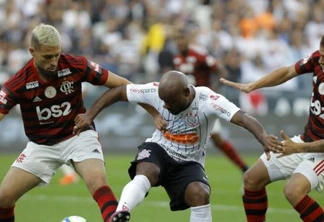 Corinthians e Flamengo empatam pela 11ª rodada do Brasileirão