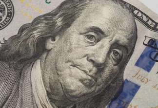 Dólar dispara e bate R$ 5,80, em novo recorde nominal