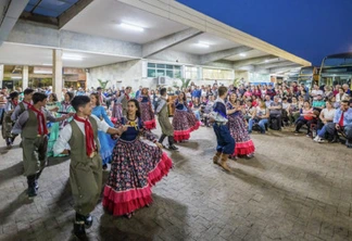 Semana Farroupilha dobra o número de visitantes na Iluminação da Itaipu