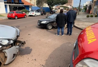 Batida deixa vítima encarcerada no centro de Cascavel