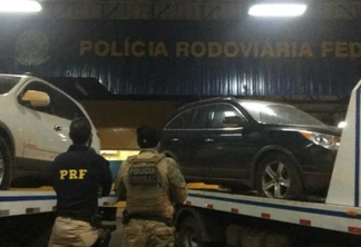 PRF recupera três carros do mesmo modelo no Paraná