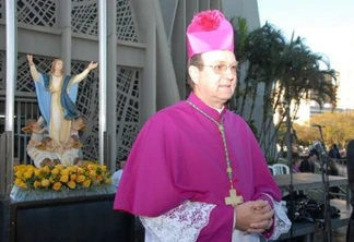 Arcebispo de Maringá renuncia ao cargo