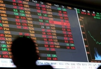 Bolsa cai 10%; circuit breaker é acionado pela 2ª vez na semana