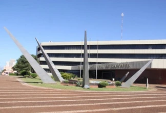 Cascavel pode ter 8 candidatos a prefeito