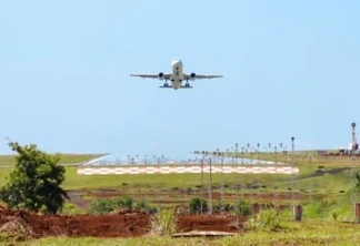 Sem voos comerciais e com fronteiras fechadas, Foz do Iguaçu fica quase isolada