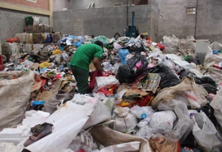 Secretaria Estadual busca informações dos Municípios sobre garantia de direitos de catadores de recicláveis