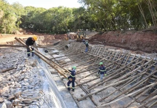 Tempo bom favorece obras do canal do Bosque do Índio em Umuarama