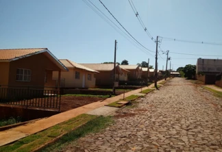 Casas populares são entregues a 50 famílias de Nova Aurora