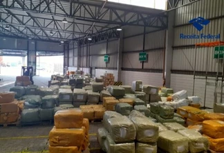 Receita Federal apreende 25 toneladas de produtos contrafeitos no Porto de Itapoá/SC