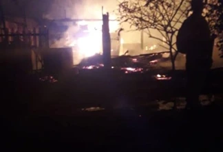 Moradores atingidos por incêndio no Interlagos precisam de ajuda