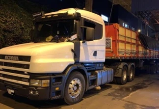 Caminhão paraguaio com 65 quilos de cocaína é apreendido na Ponte Internacional da Amizade