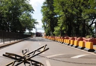 Ponte da Amizade seguirá fechada, afirma ministro da Saúde do Paraguai
