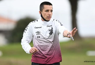 Eduardo Barros pode ser efetivado para sequência do Brasileirão
CRÉDITO: Mauricio Mano/Athletico
