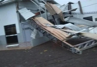 Temporal causa estragos em Palotina nessa madrugada