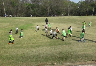 Crianças que integram projeto social vão receber visita do Futebol Clube Cascavel