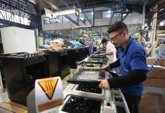 Produção industrial de fevereiro cresce 3,1% no Paraná