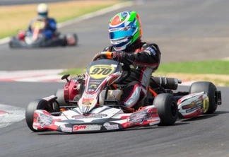 Edivan Monteiro diz estar contente com o 12º lugar na categoria F-4 Super Sênior no Brasileiro de Kart




Crédito: Divulgação