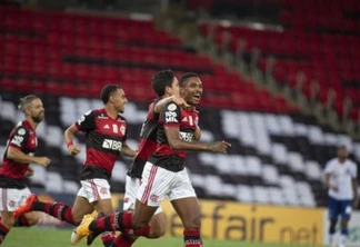 Fla vence Bahia por 4 a 3 e sobe para a vice-liderança do Brasileirão