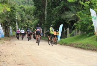 Pedala Paraná é lançado em Guaratuba com a participação de 130 ciclistas