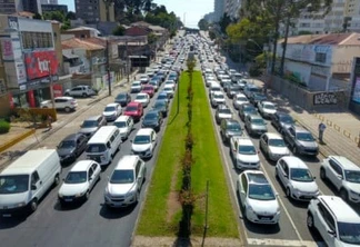 IPVA - Av.Visconde de Guarapuava -  Curitiba, 18/02/2020  -  Foto: José Fernando Ogura/AEN