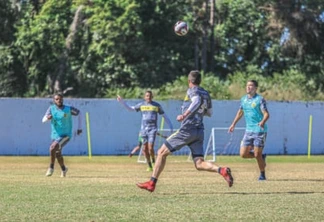 FCC joga para confirmar favoritismo e vagas