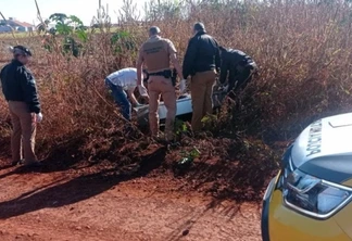 Cadáver com sinais de espancamento é encontrado em lote abandonado em Toledo