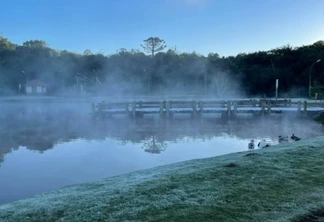 Frio chega arrepiando e Simepar registra -4,7°C em General Carneiro no Paraná