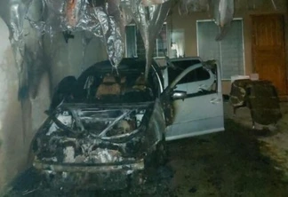 Homem coloca fogo na casa e no carro da ex-esposa em Cascavel