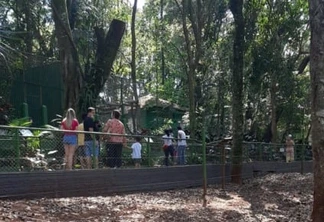 Zoo recebe cerca de mil visitantes pela manhã desta terça-feira