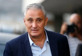 Rio de Janeiro - O técnico Tite durante desembarque da seleção no Rio de Janeiro. (Foto: Tomaz Silva/Agência Brasil)