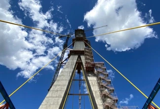 Andamento da obra da Ponte da Integração Brasil - Paraguai no mês de outubro -  Curitiba, 25/10/2021 - Foto: DER