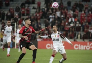 Flamengo arranca empate com Athletico-PR na Arena da Baixada