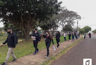 Acadêmicos do Projeto de Extensão do curso de Arquitetura e Urbanismo da Univel realizam pesquisas nos bairros de Cascavel