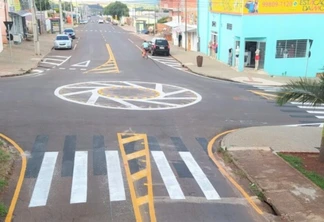Visando à redução de acidentes, Transitar autoriza rotatória no cruzamento da Rua Mato Grosso x Treze de Maio