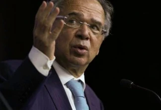 Ministro da Economia, Paulo Guedes, durante coletiva onde fez um balanço do ano de 2021