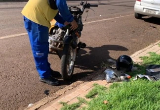 Homem é atropelado por moto na Rua Minas Gerais