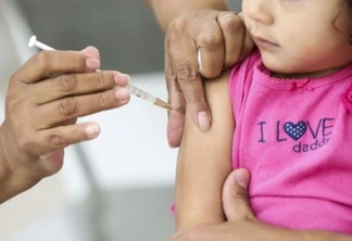 Além da imunização contra a poliomielite, também foram aplicadas vacinas das campanhas vigentes, como a da gripe