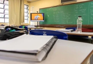 Prefeitura de Foz convoca mais de 160 profissionais para atuar na Educação