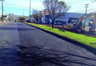 Trechos do asfalto da Rocha Pombo estão 50% mais finos