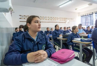 81% a favor: Pesquisa aponta amplo apoio à expansão de escolas cívico-militares no Paraná