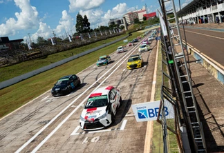 Foi exatamente no Autódromo Internacional Zilmar Beux, em 28 de maio de 2017, que a categoria realizou a primeira corrida