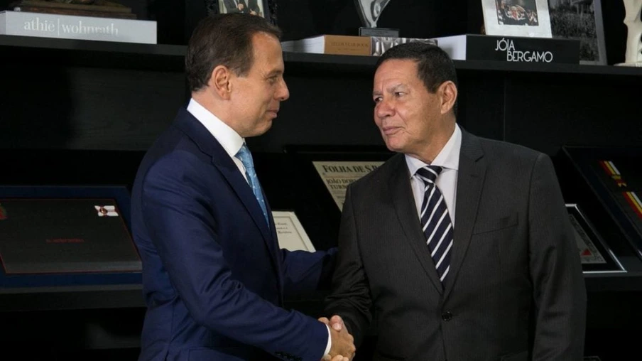 Presidente da República em Exercício, Hamilton Mourão, durante encontro com o governador do Estado de São Paulo, João Dória, no Palácio dos Bandeirantes.