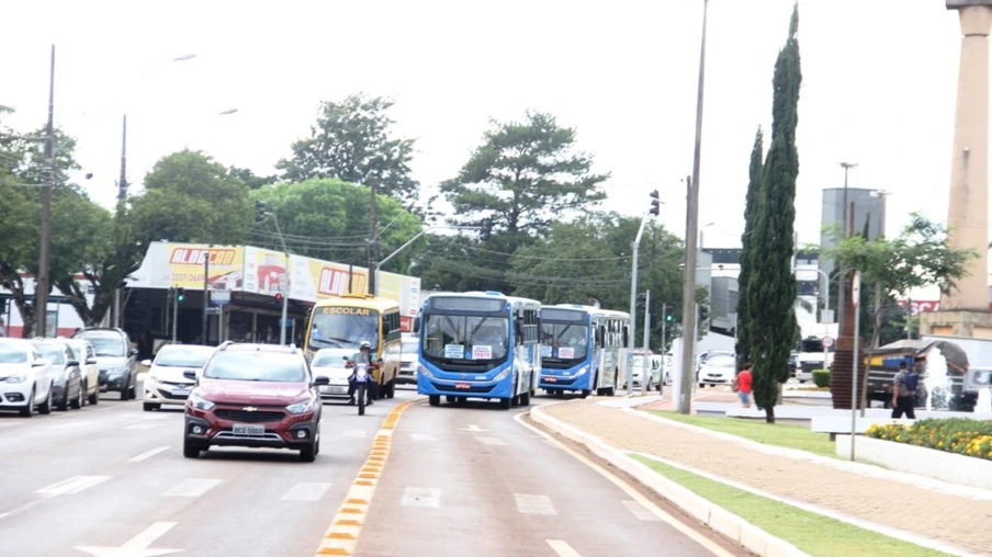 Reunião não avança e greve no transporte público de Cascavel continua