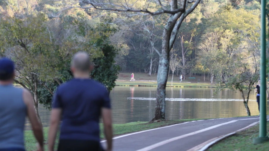 Lago está aberto, mas é melhor evitar ir à noite